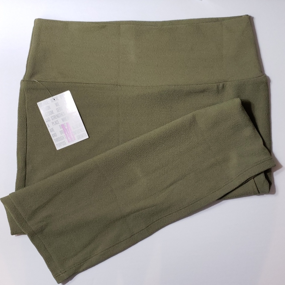 LuLaRoe Cassie Skirt